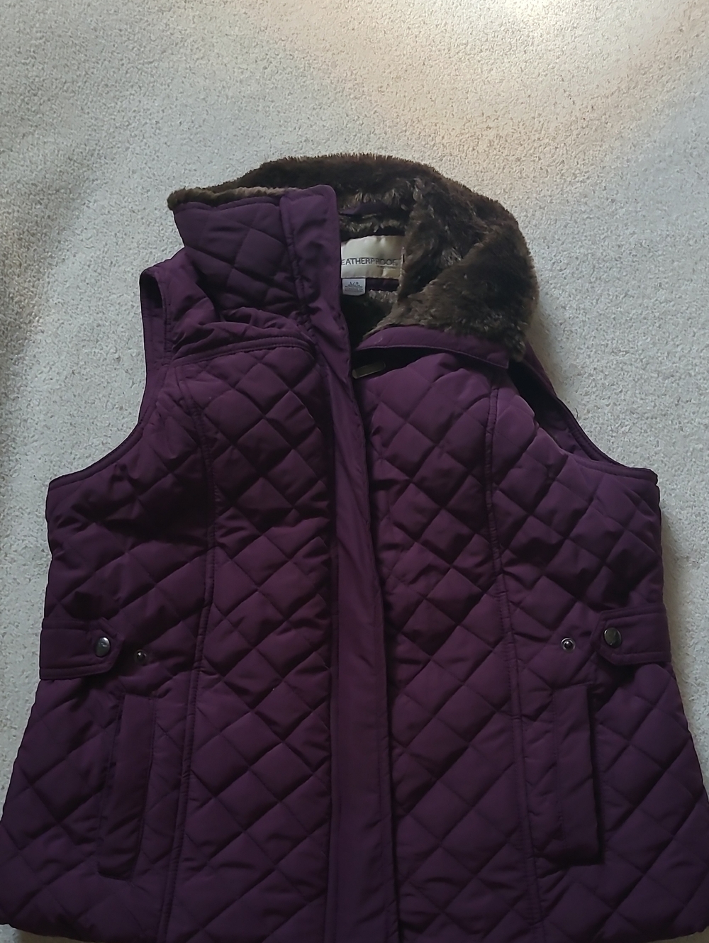 Weatherproof Quilted Faux Fur Collar Vest Purple Large Like New